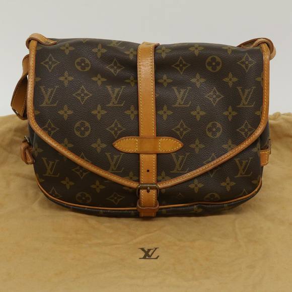LOUIS VUITTON Monogram Saumur 30 Shoulder Bag M42256 LV Auth 29987 - Picture 12 of 16